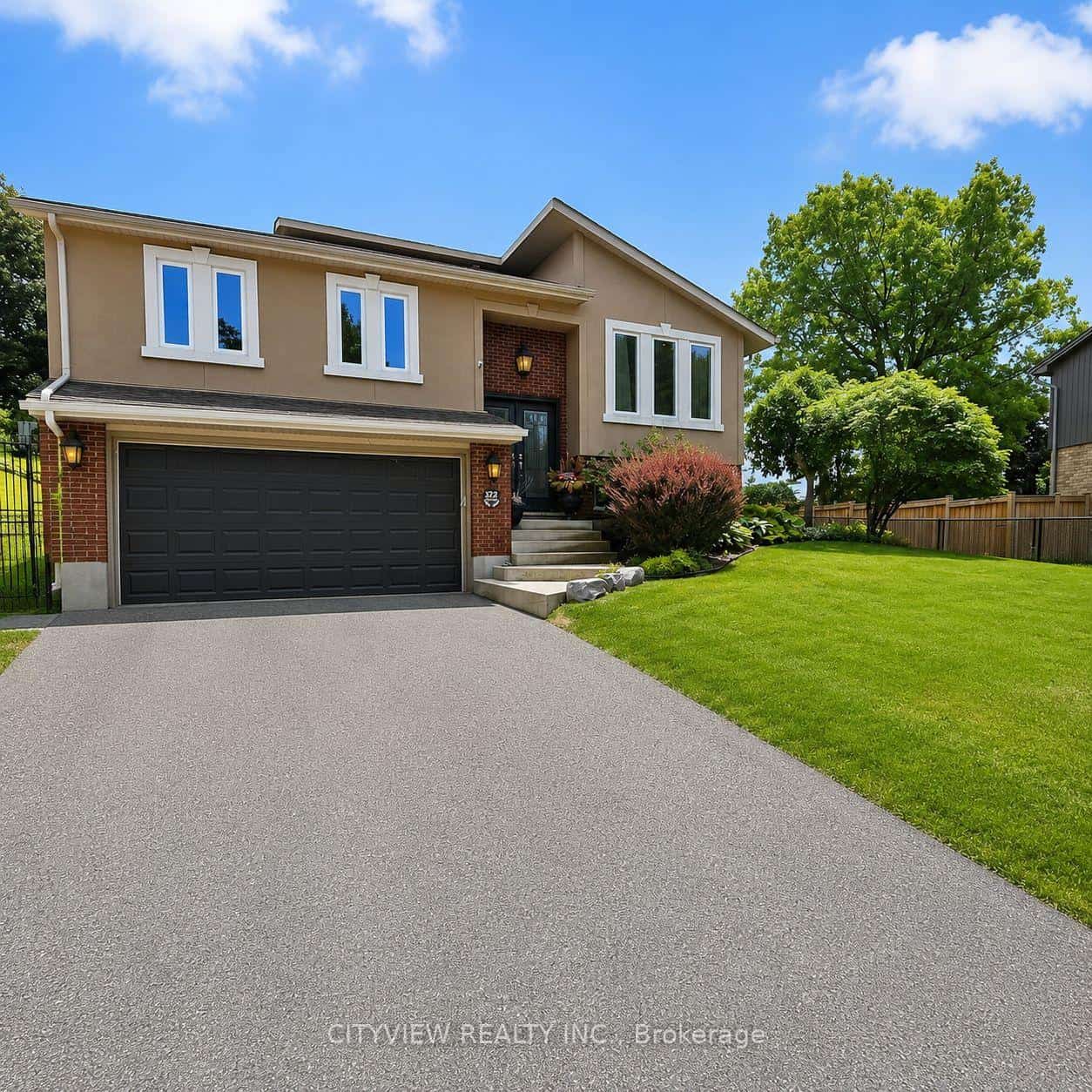 372 Kribs Street, Cambridge, ON N3C 3L6