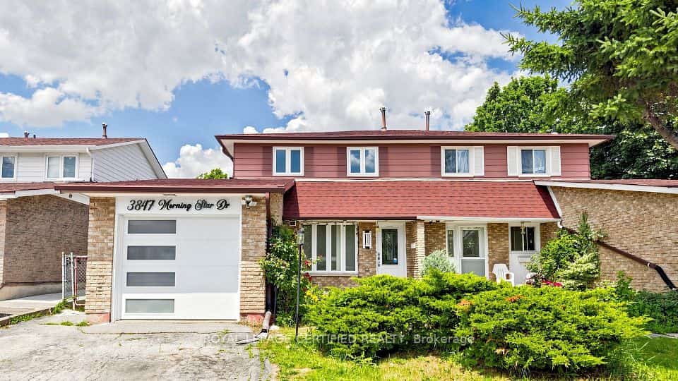 3847 Morning Star Drive, Mississauga, ON L4T 3K2