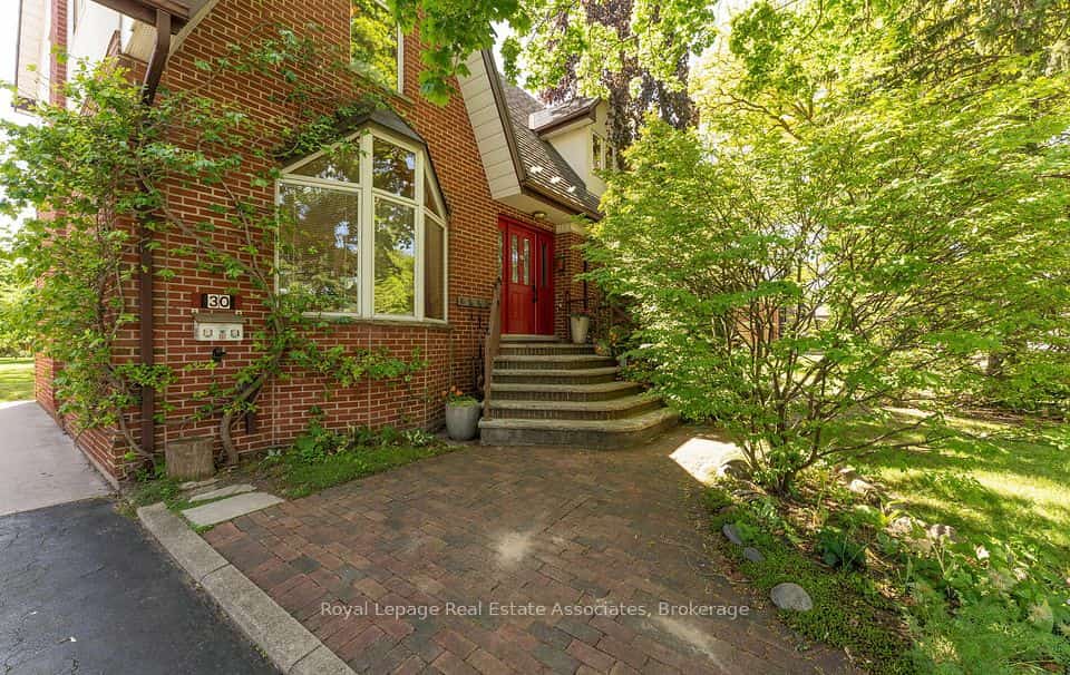 30 Theodore Drive, Mississauga, ON L5M 1E4