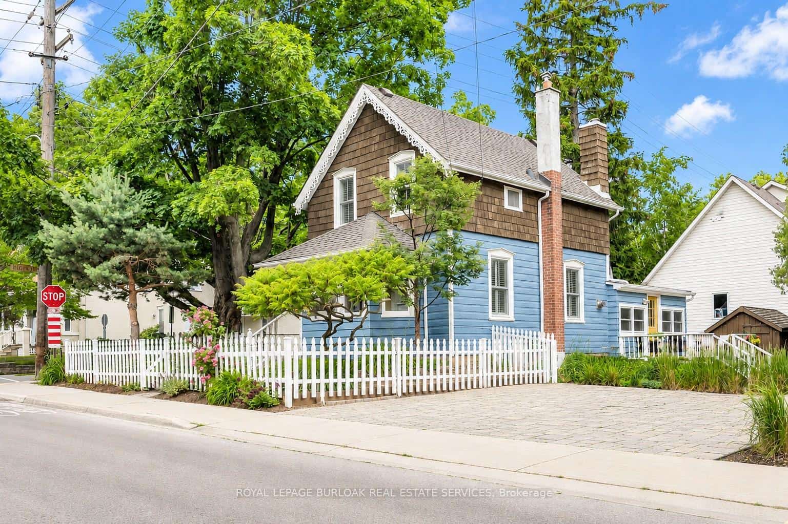455 Nelson Avenue, Burlington, ON L7S 1N3