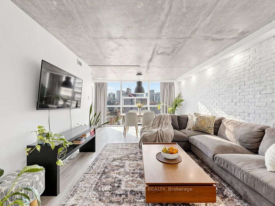 705 King Street W #1603, Toronto, ON M5V 2W8