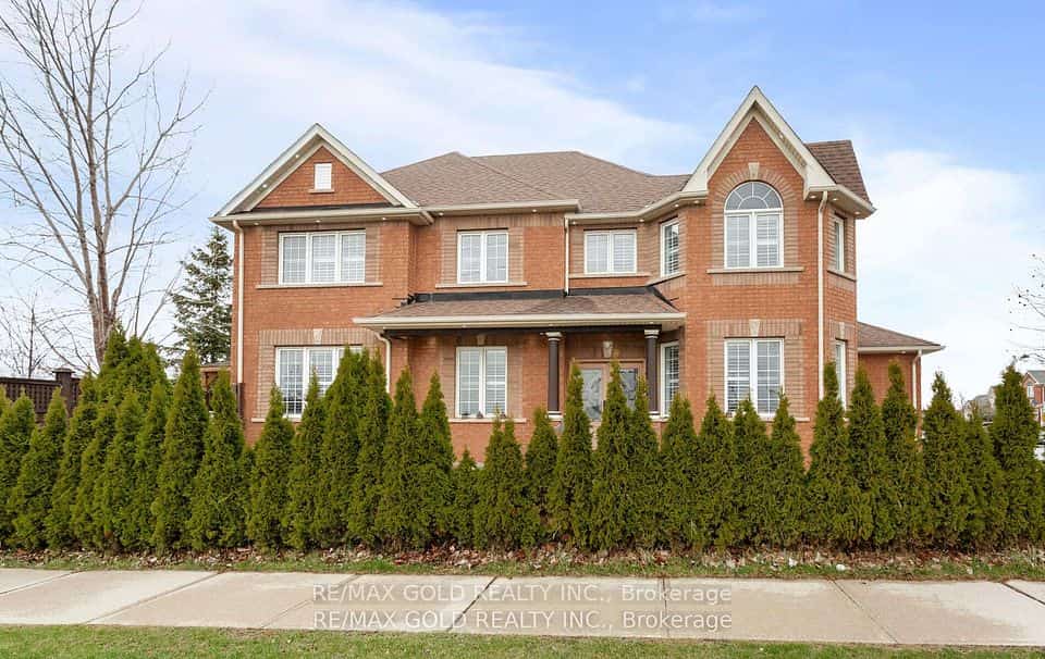 1090 Trudeau Drive, Milton, ON L9T 0A3