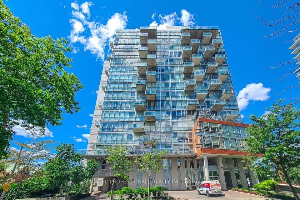 30 Canterbury Place #1507, Toronto, ON M2N 0B9