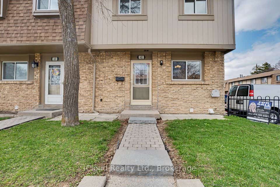 81 Hansen Road #62, Brampton, ON L6V 3C7