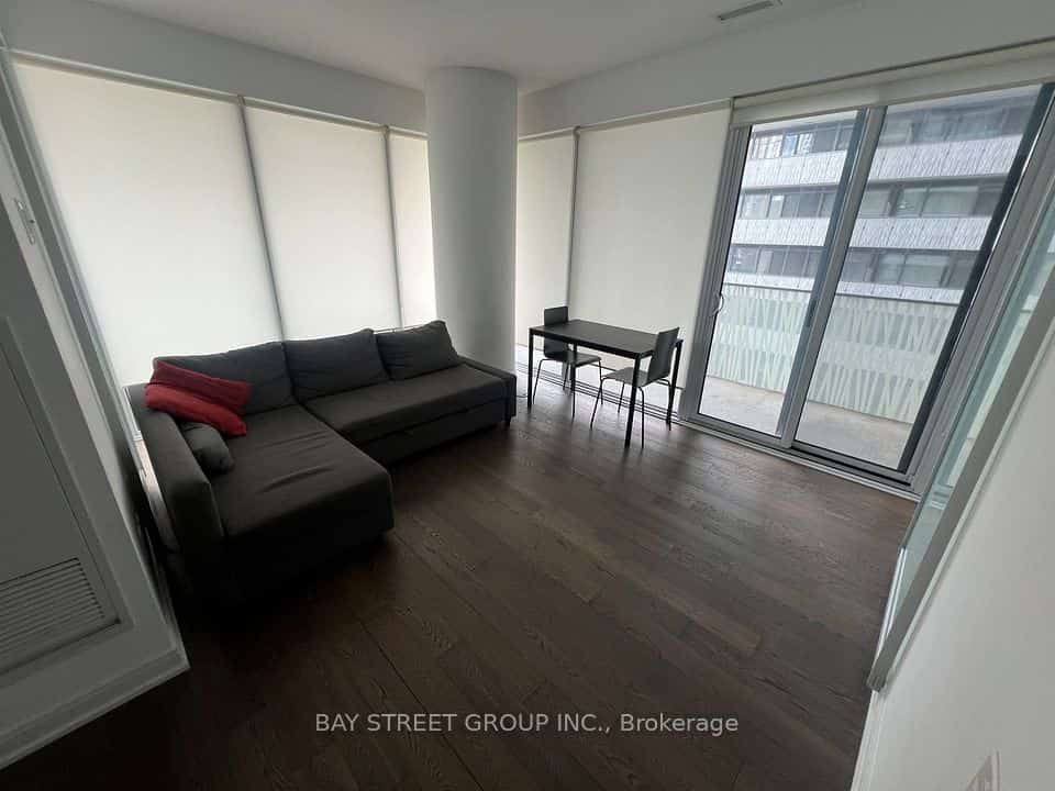 42 Charles Street #1509, Toronto, ON M4Y 1T4
