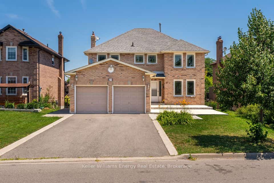 21 Rotherglen Road N, Ajax, ON L1T 1N7