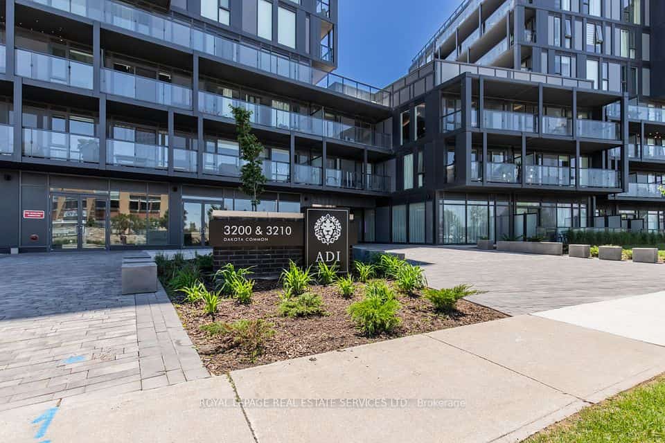 3210 Dakota Common #A607, Burlington, ON L7M 2A8