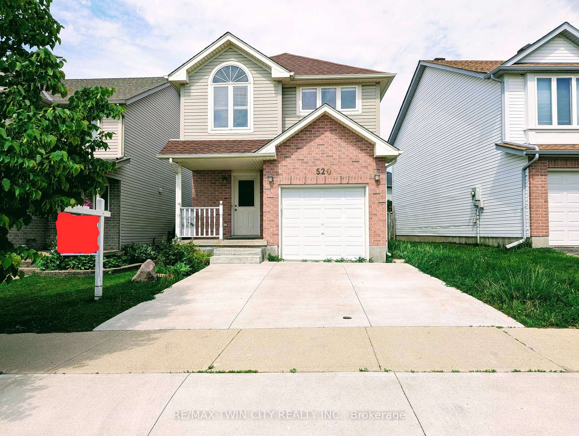 520 Chablis Drive, Waterloo, ON N2T 2X9