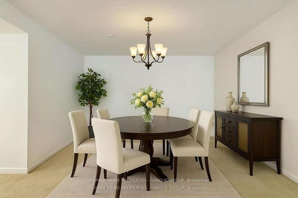 1300 Bloor Street #1801, Mississauga, ON L4Y 3Z2