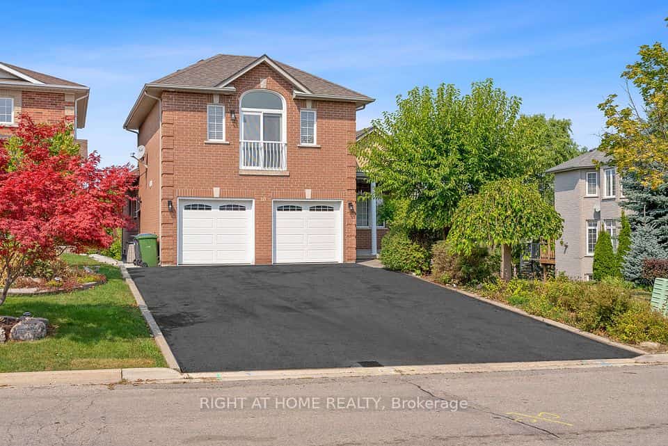 10 RIVERWOOD Terrace, Caledon, ON L7E 1S1