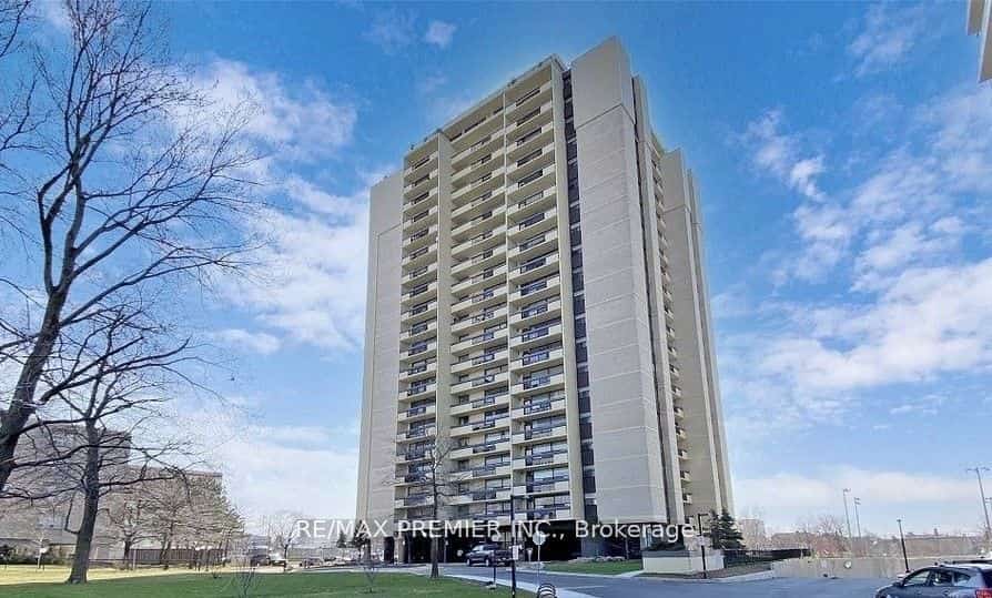 1455 Lawrence Avenue W #2004, Toronto, ON M6L 1B1