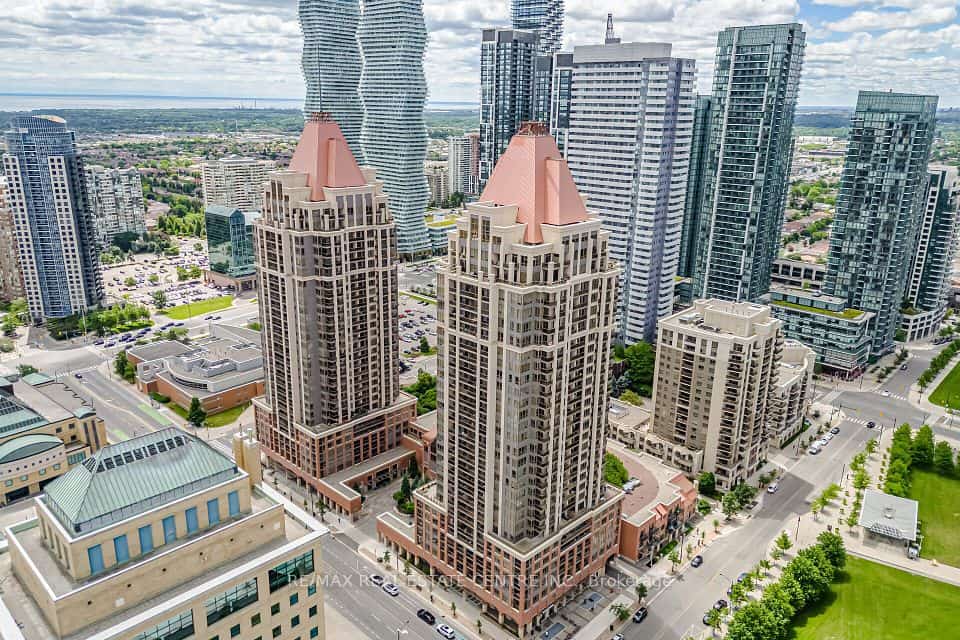 4080 Living Arts Drive #1611, Mississauga, ON L5B 4N3