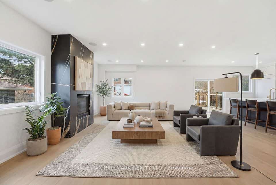 49 Greendowns Drive, Toronto, ON M1M 2G6