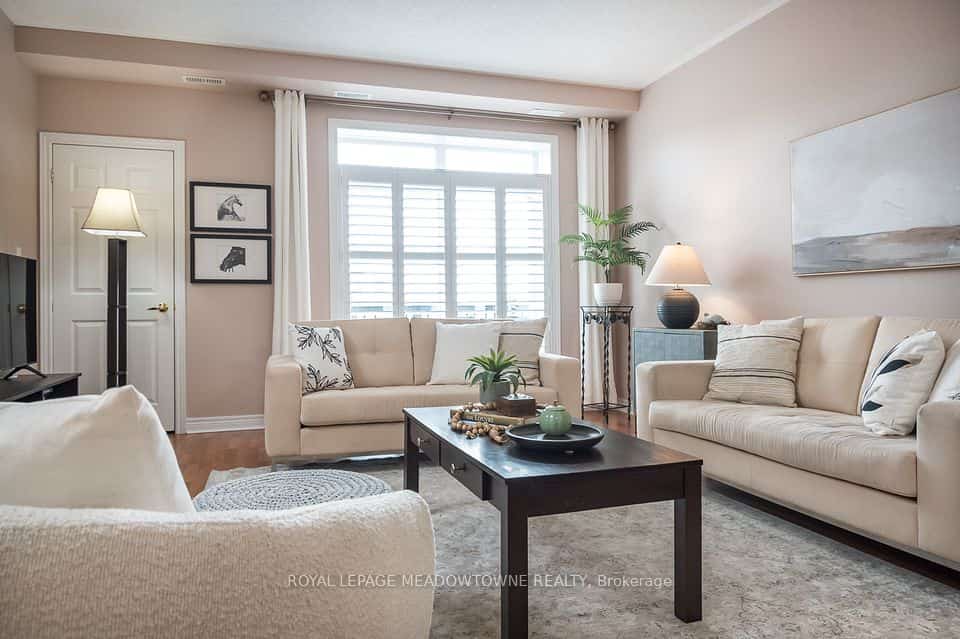 443 Centennial Forest Drive #408, Milton, ON L9T 6A1