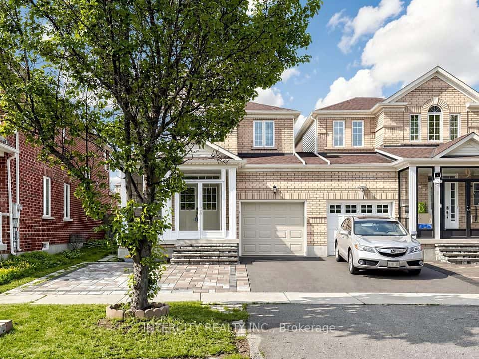 11 Charles Sturdy Road, Markham, ON L6C 3A8