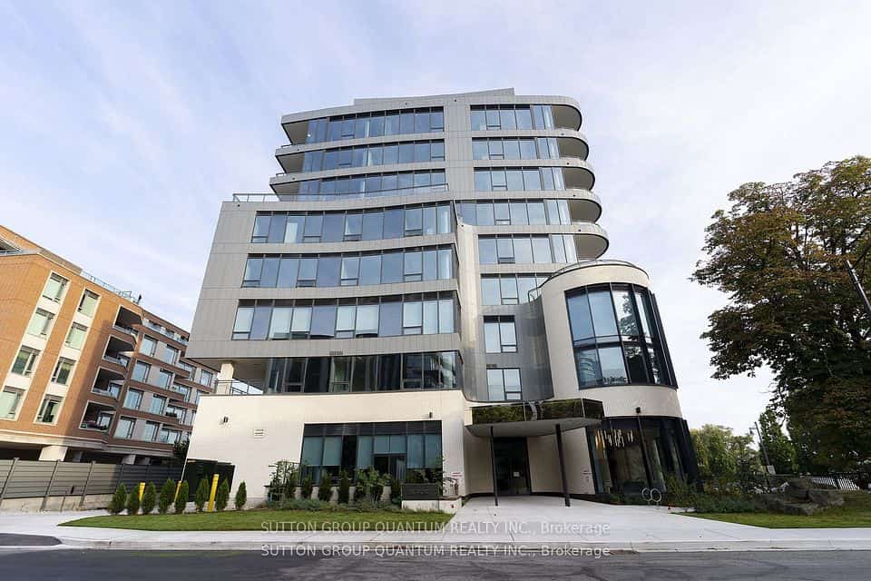 55 PORT Street E #602, Mississauga, ON L5G 4P3