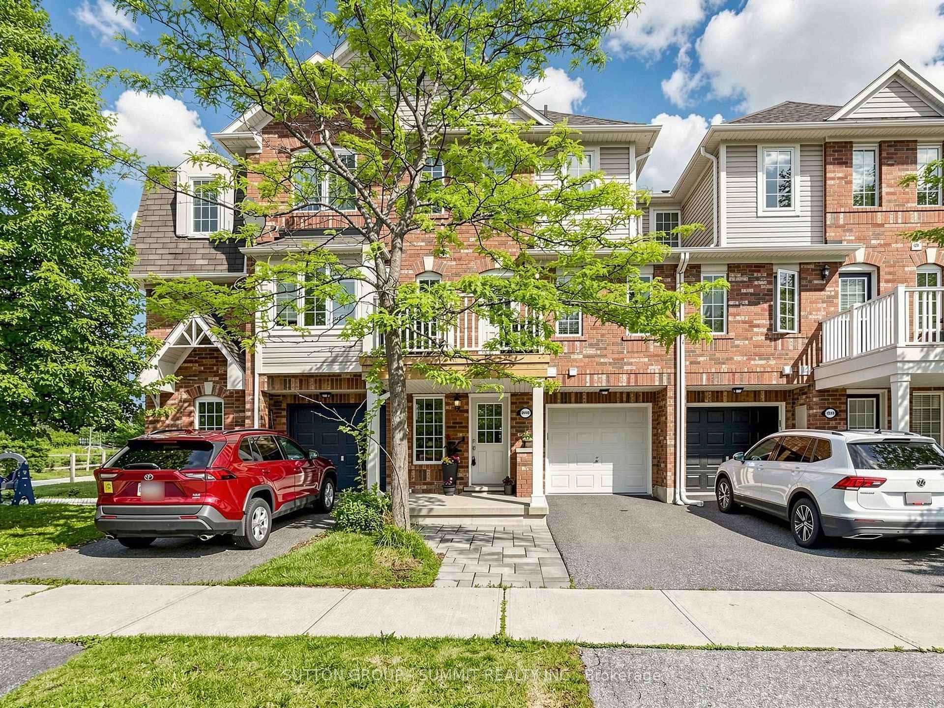 3032 Dewridge Avenue S, Oakville, ON L6M 5H9