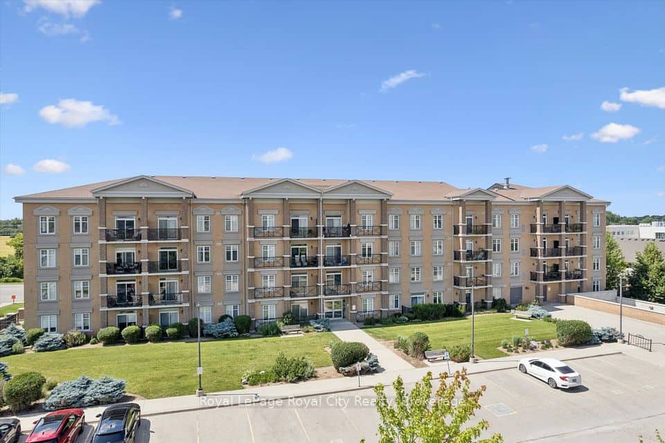 2 Colonial Drive, Guelph, Guelph