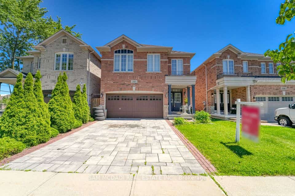 1514 Portsmouth Place, Mississauga, ON L5M 7W1