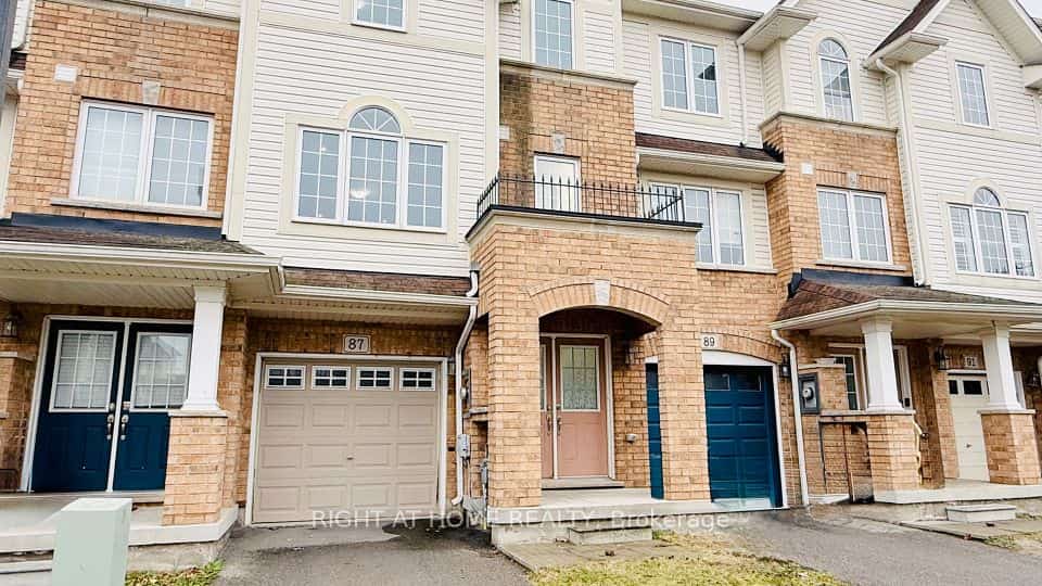 87 Mayland Trail, Hamilton, ON L8J 0G4
