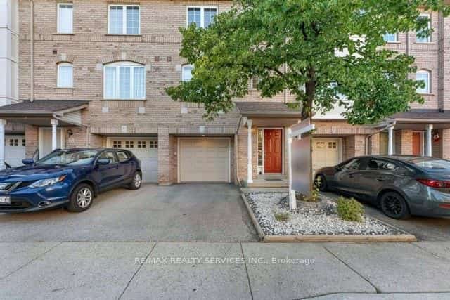80 Acorn Place #69, Mississauga, ON L4Z 4E1
