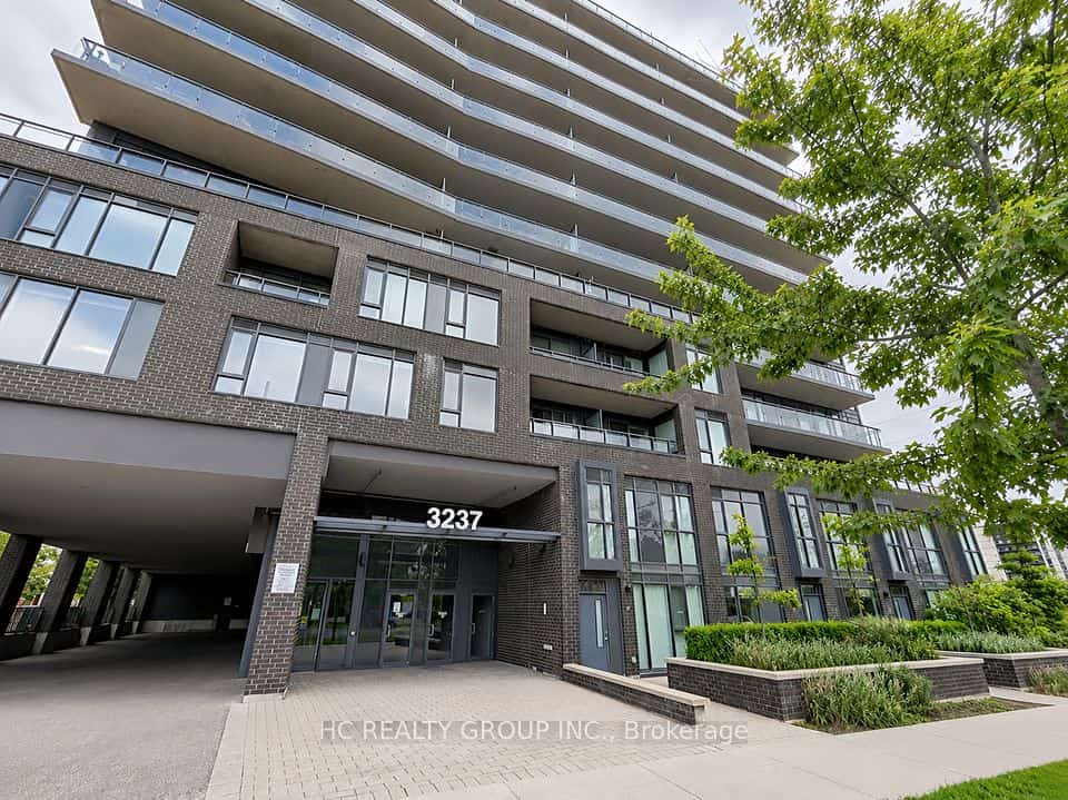 3237 Bayview Avenue #312, Toronto, ON M2K 0G1
