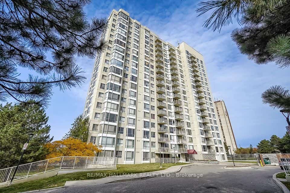 3077 Weston Road #1705, Toronto, ON M9M 3A1