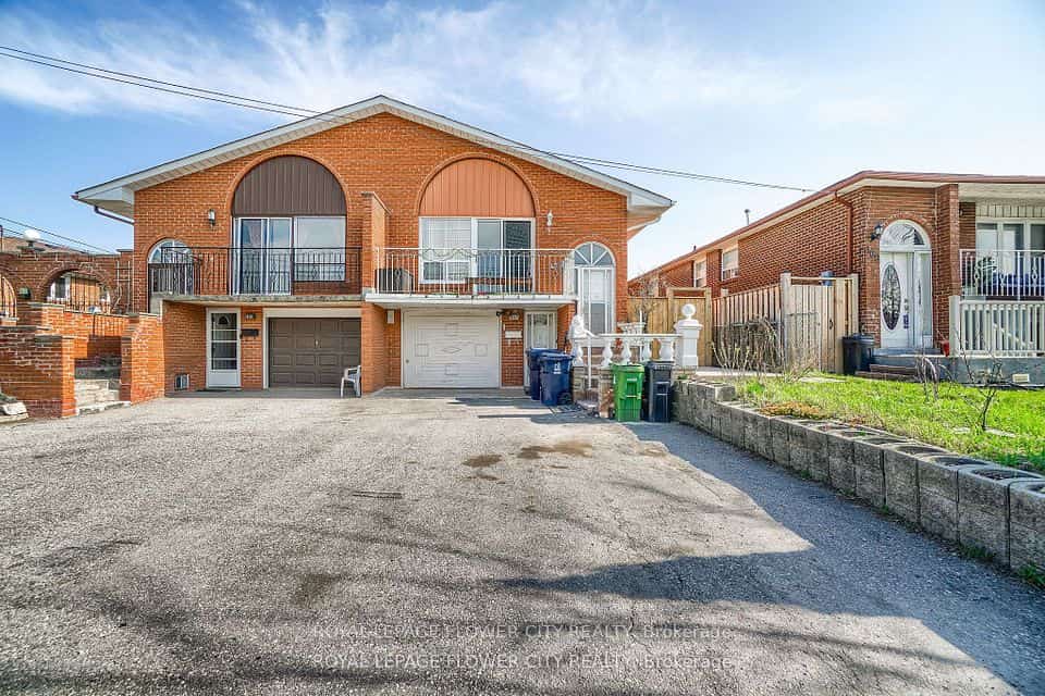 167 Shoreham Drive, Toronto, ON M3N 1T3