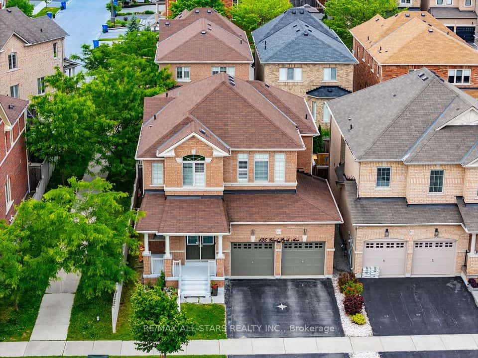 135 Glad Park Avenue, Whitchurch-Stouffville, ON L4A 1X5