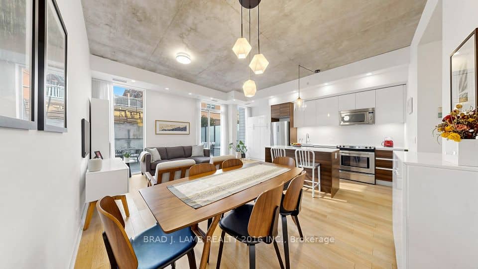 1238 Dundas Street E, Toronto