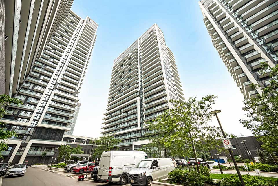 95 Oneida Crescent #707, Richmond Hill, ON L4B 0H5