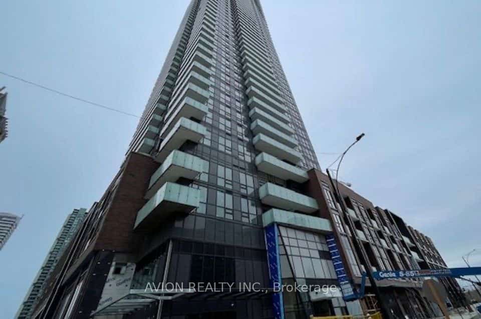 430 Square One Drive #1805, Mississauga, ON L5B 0L6