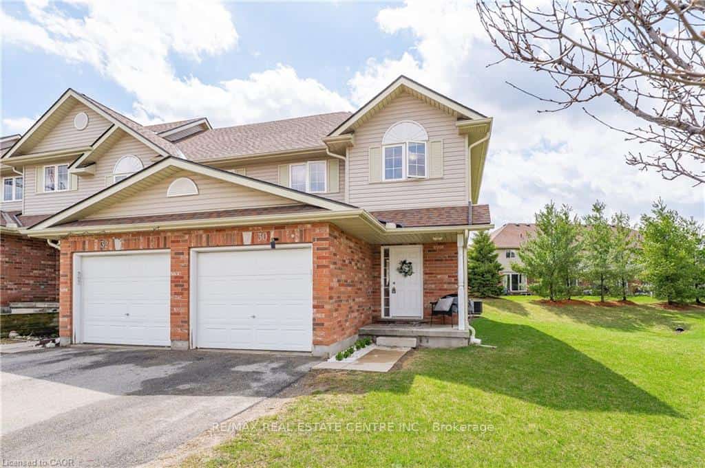 30 Fallowfield Drive, Kitchener, ON N2C 0A8