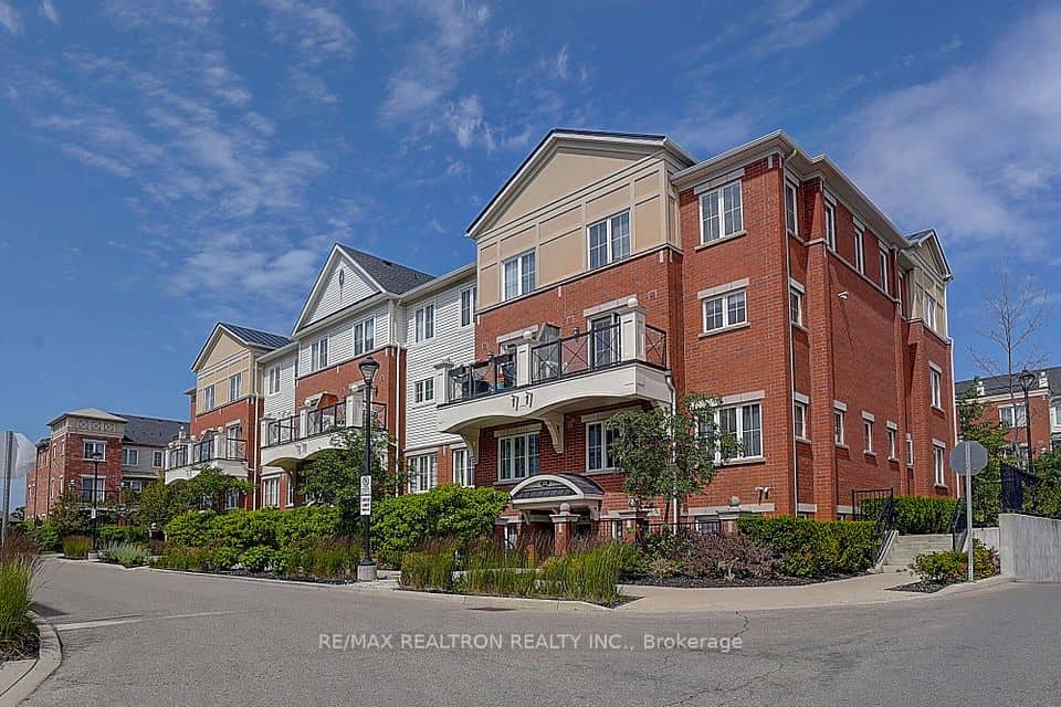 2492 Post Road, Oakville