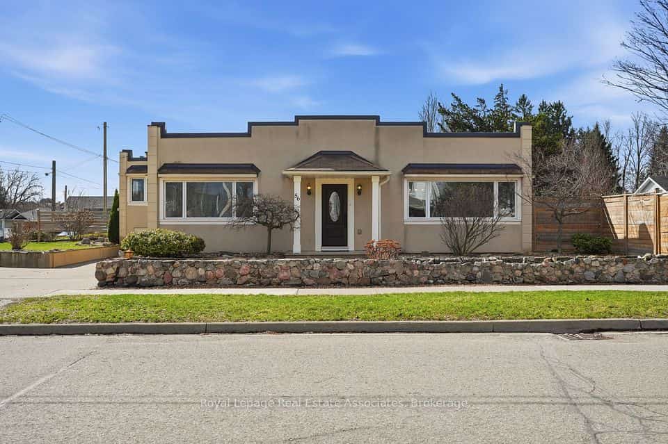 56 King Street, Halton Hills, ON L7G 2G4