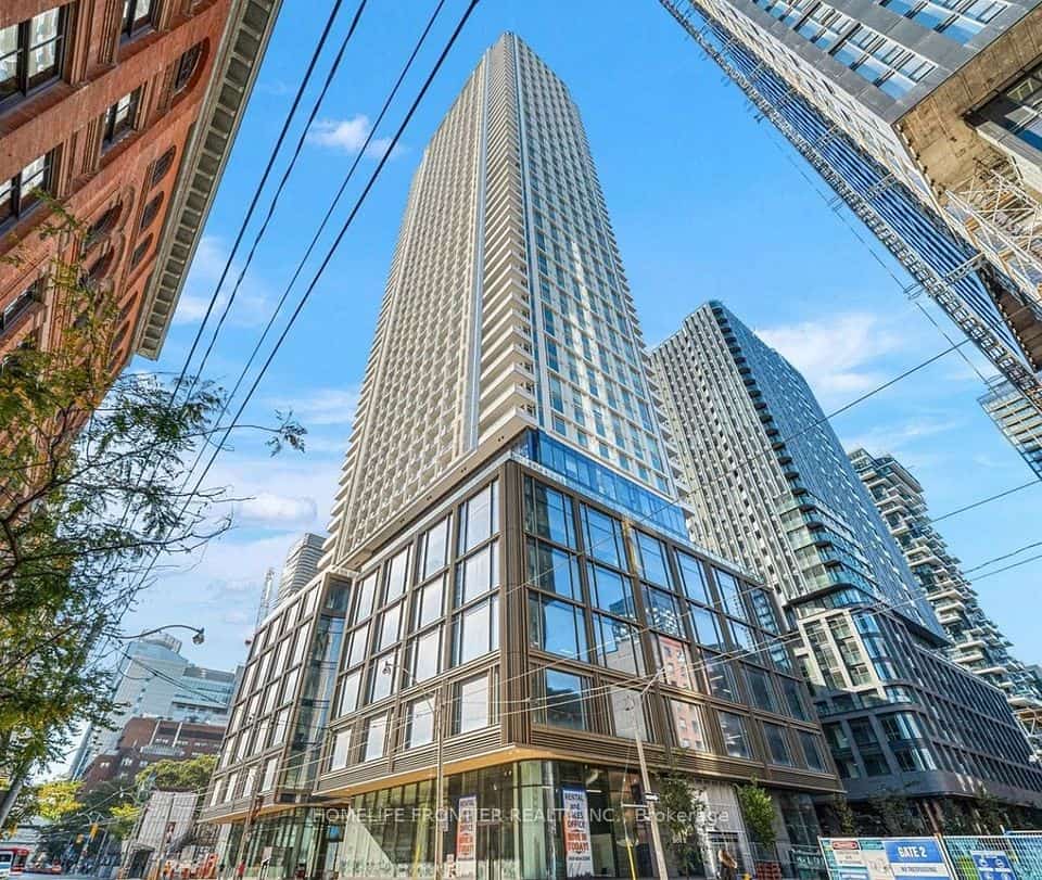 88 Queen Street E #4809, Toronto, ON M5C 0B6