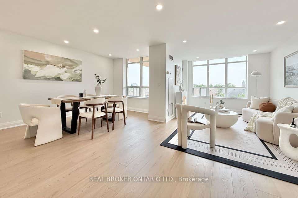 130 Pond Drive #611, Markham, ON L3T 7W5