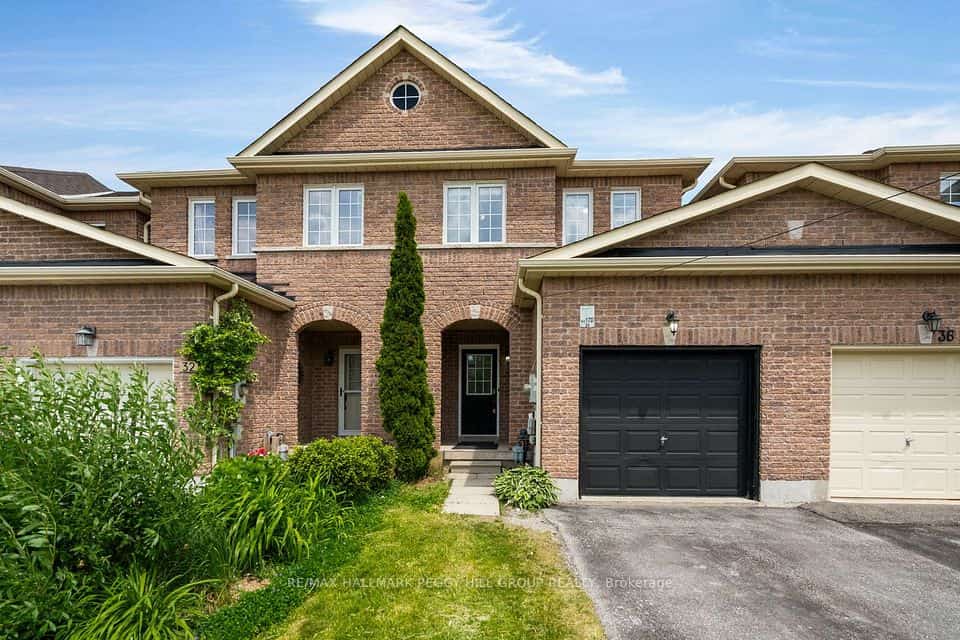 34 Arch Brown Court, Barrie, ON L4M 0C6