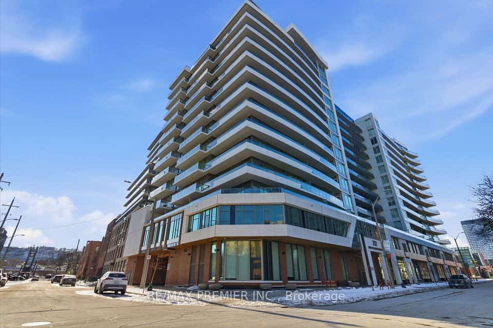 212 King William Street #914, Hamilton, ON L6R 3N9