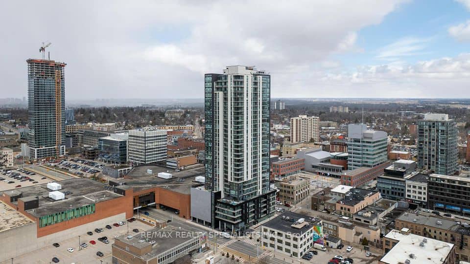 60 Charles St W Street, Kitchener, Kitchener