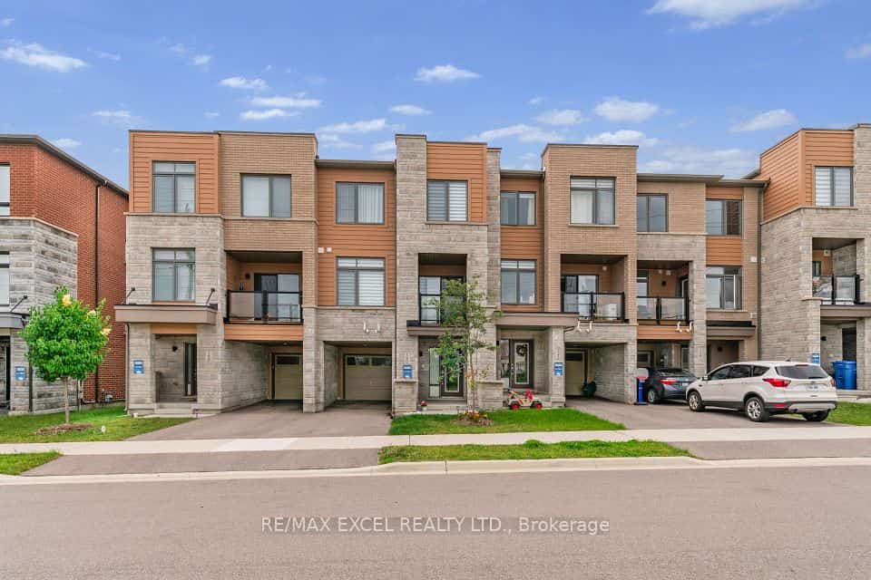 190 Vantage Loop, Newmarket, ON L3X 0L3