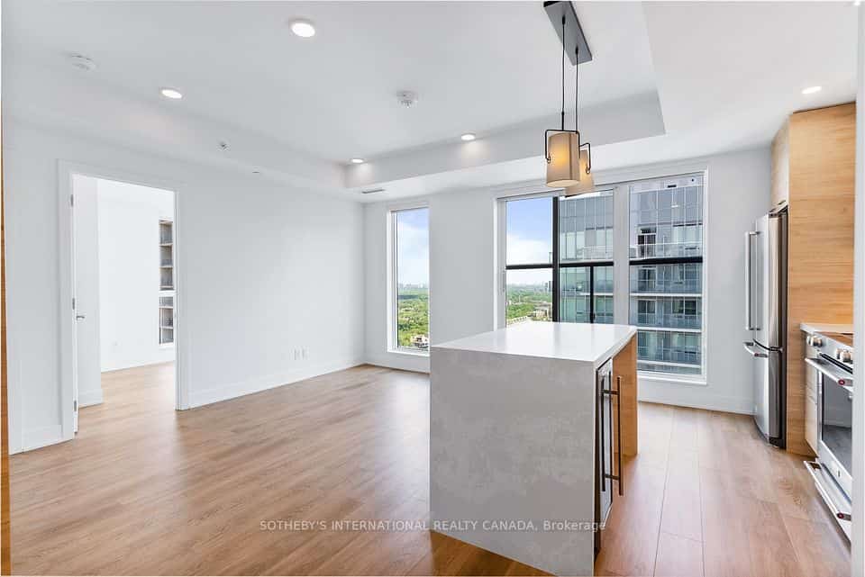 200 Redpath Avenue #2005, Toronto, ON M4P 0E6
