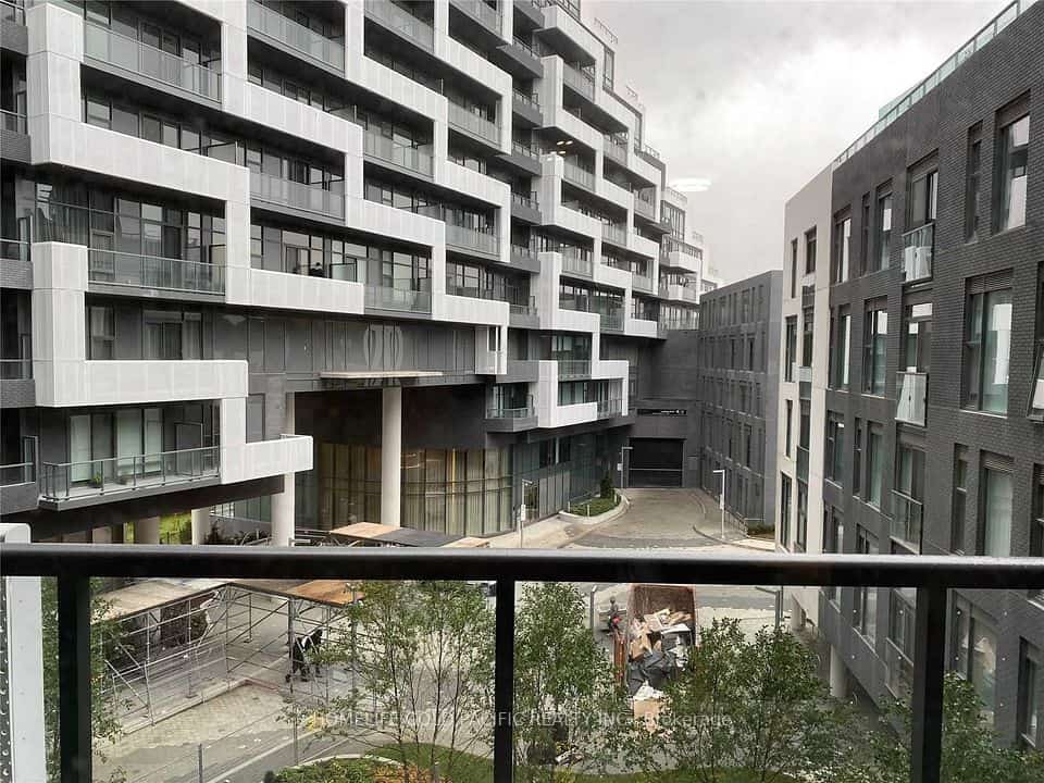 25 Adra Grado Way #559, Toronto, ON M2J 0H6
