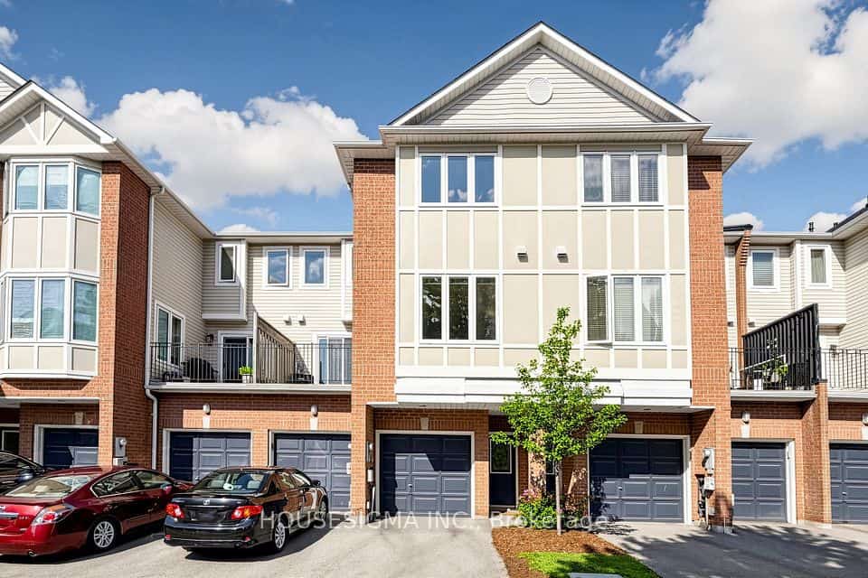 83 Mondeo Drive, Toronto