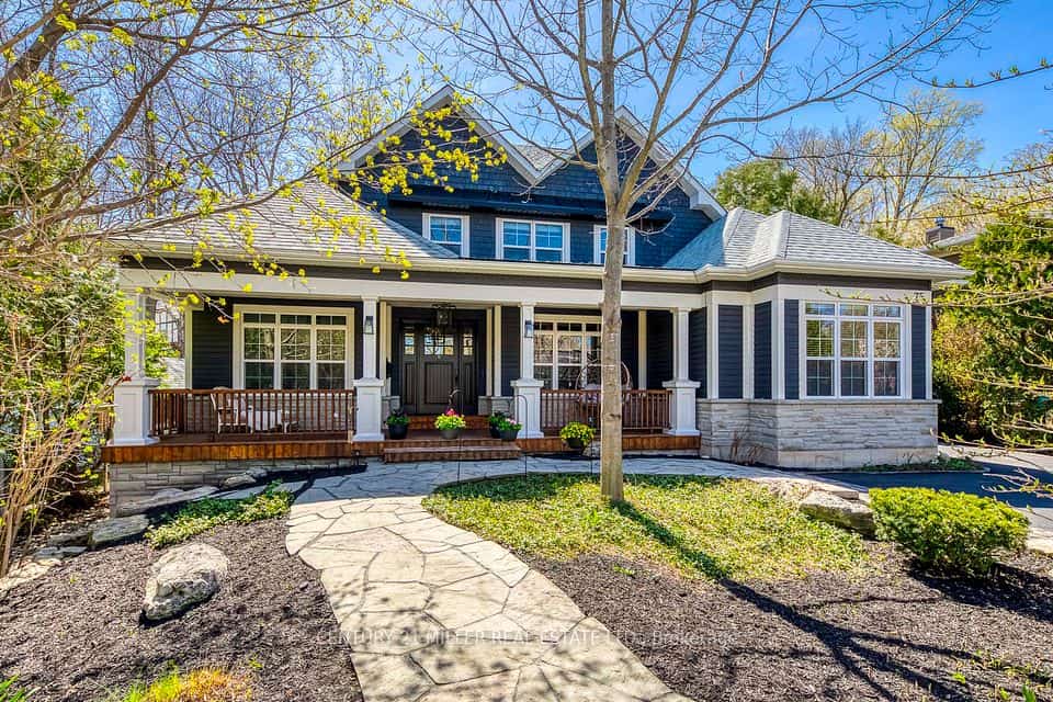 75 Charles Street, Halton Hills, ON L7G 2Z6