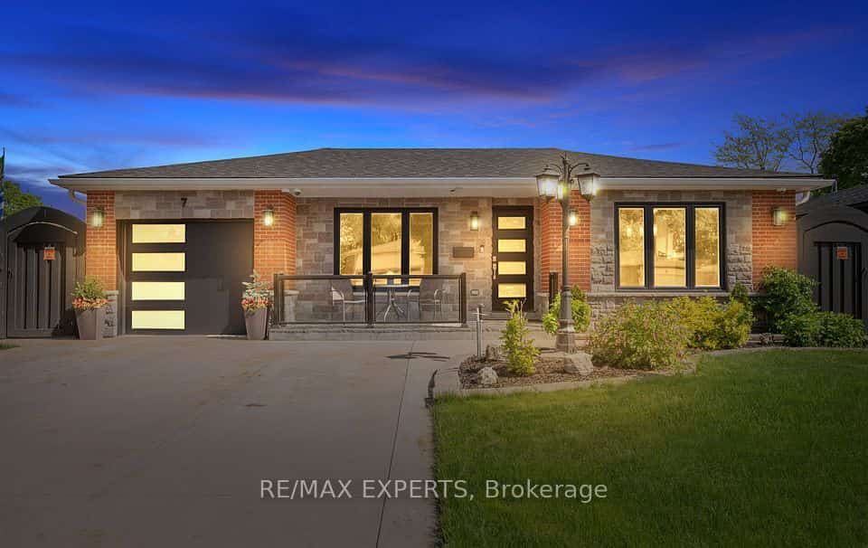 7 Goodwood Road, Brampton, ON L6S 1C4