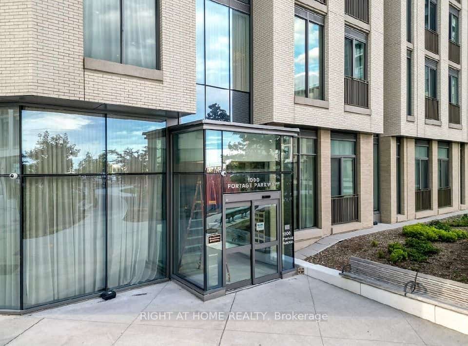 1000 PORTAGE Parkway #1201, Vaughan, ON L4K 0L1