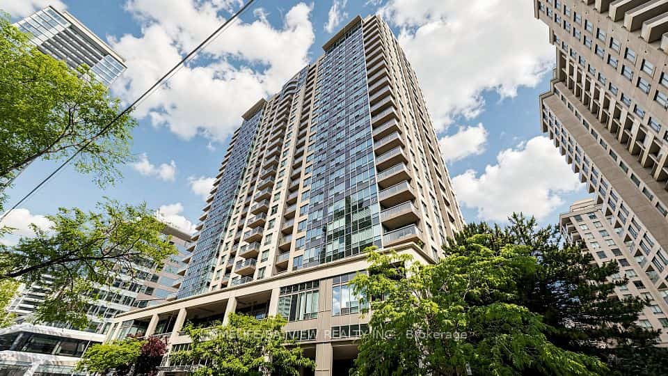 18 Parkview Avenue #1015, Toronto, ON M2N 7H7