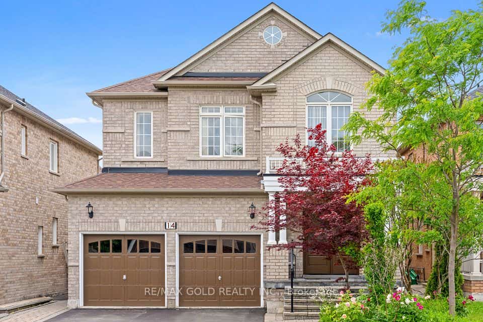 14 Dovehaven Crescent, Brampton, ON L6P 2H7