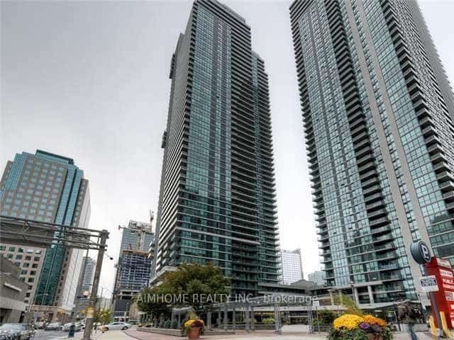 16 Harbour Street #3509, Toronto, ON M5J 2Z6